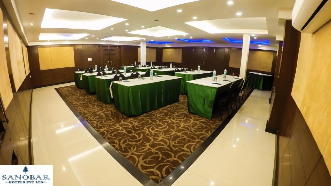 Sanobar The Midtown Hotel Мусори Екстериор снимка