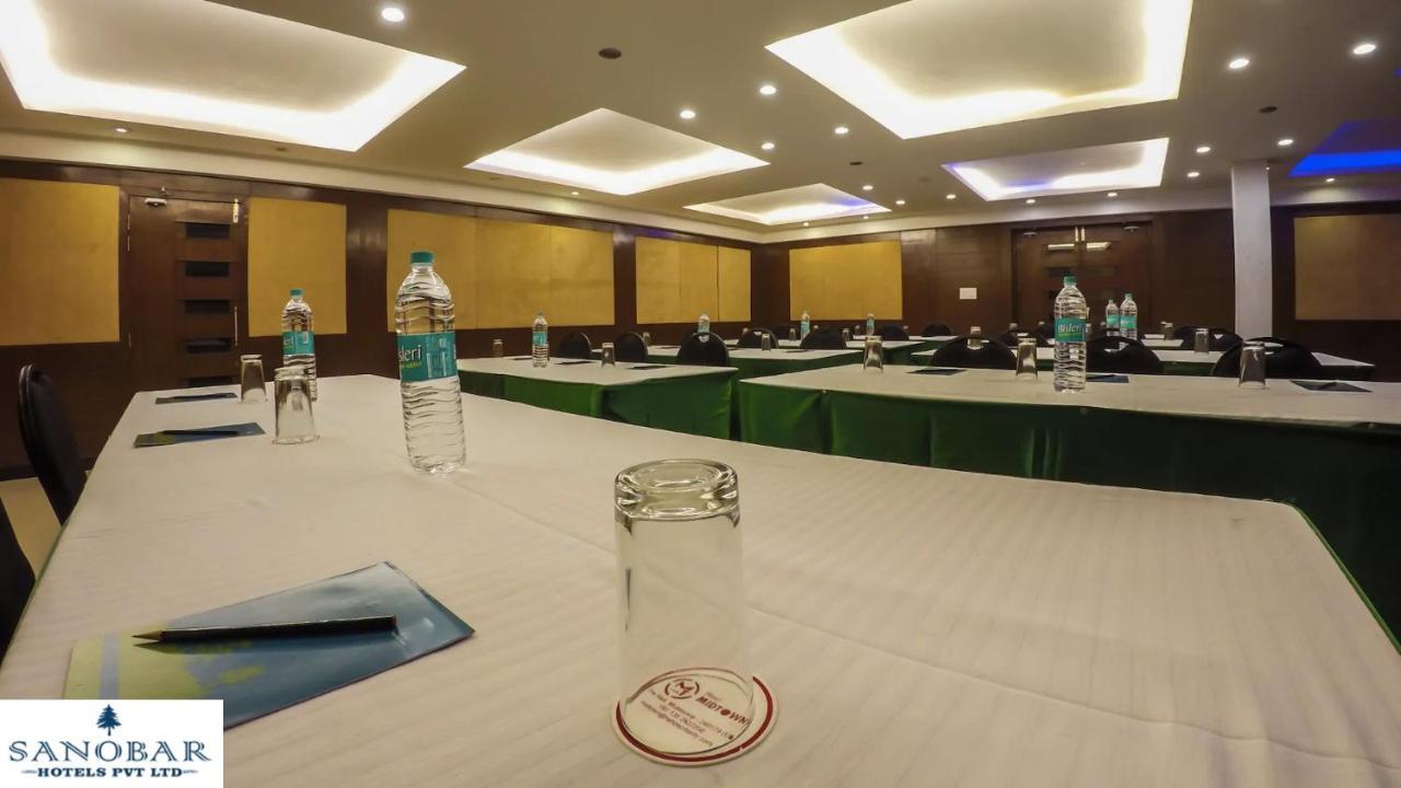 Sanobar The Midtown Hotel Мусори Екстериор снимка