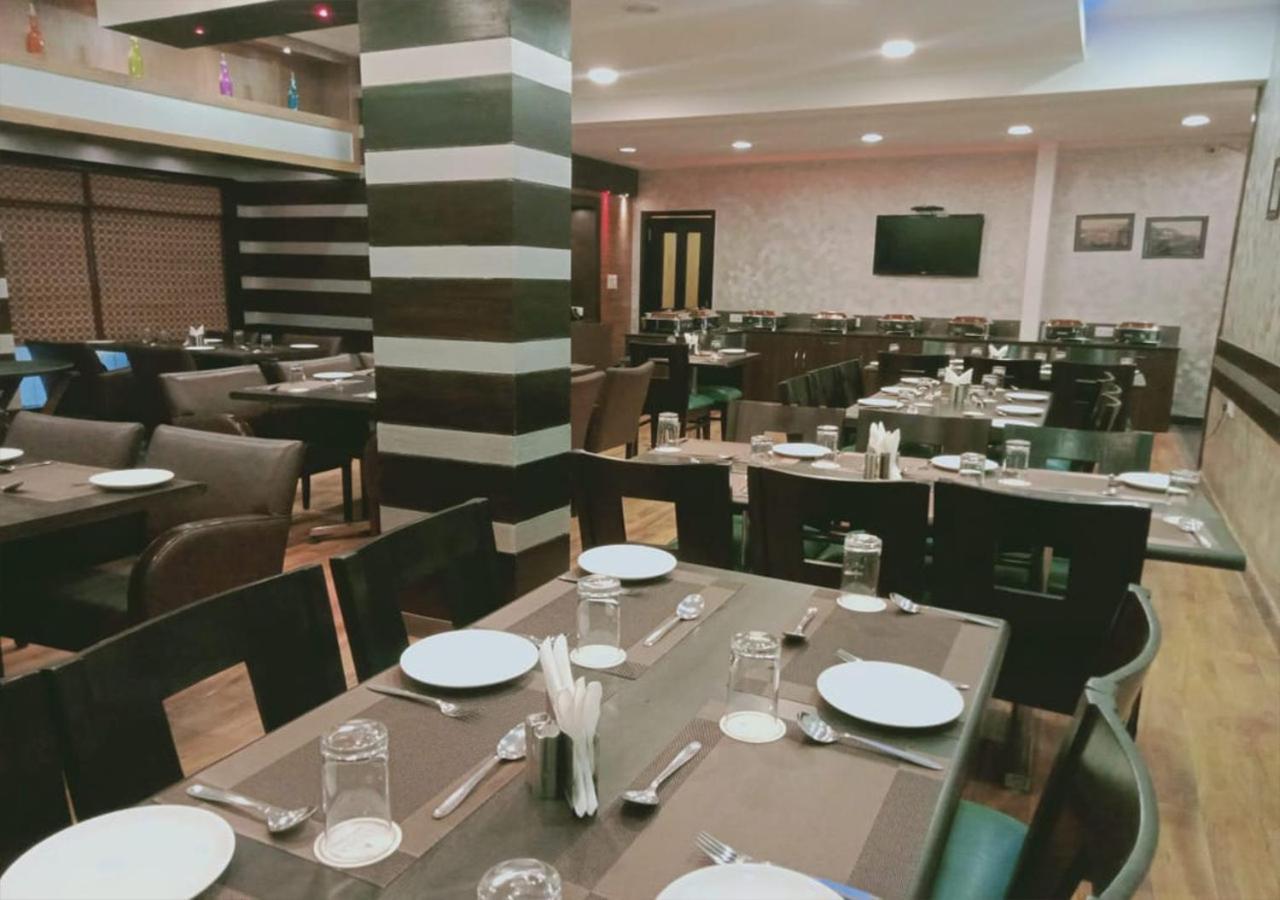 Sanobar The Midtown Hotel Мусори Екстериор снимка